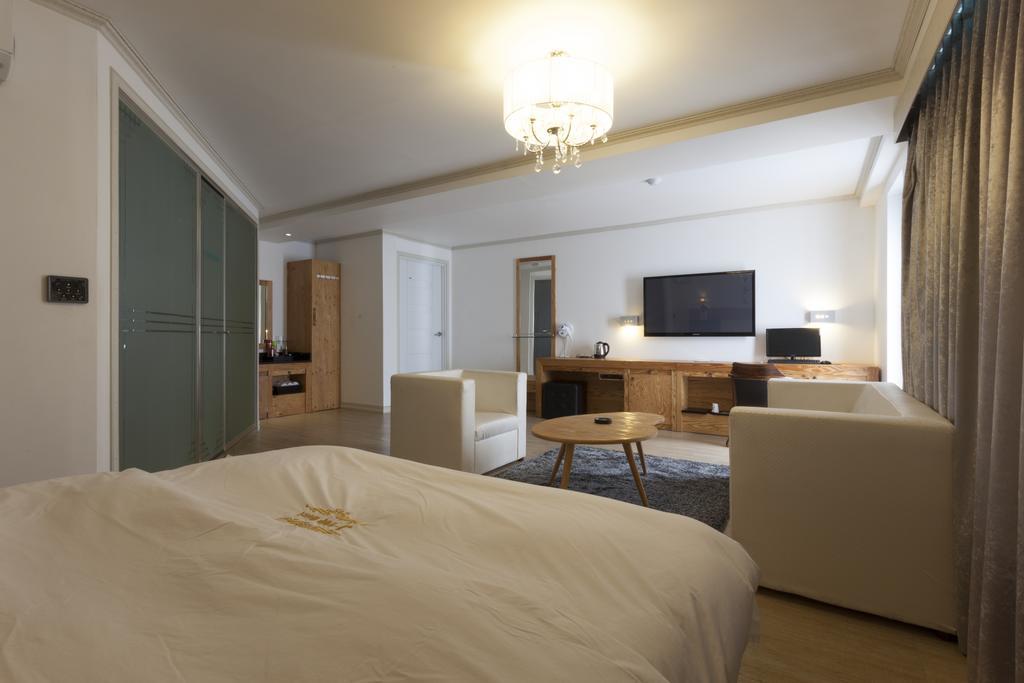 J-Top Hotel 始兴市 客房 照片